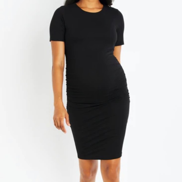 Motherhood Maternity Dresses & Skirts - MOTHERHOOD MATERNITY LACE SIDE RUCHED MATERNITY DRESS BLACK SIZE MEDIUM. EUC